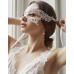 Кремовая маска из ажурного кружева