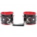 Наручники из черной лакированной кожи с красными подкладками