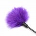 Тиклер с фиолетовыми перьями и стразами 28 см
